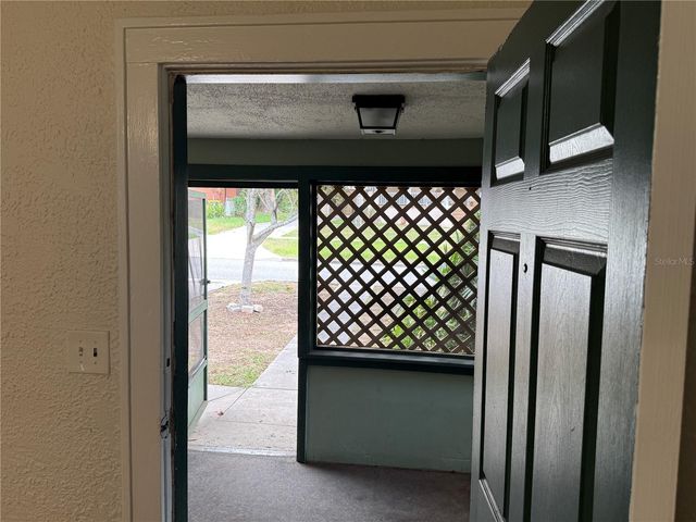 534 W OSCEOLA STREET, Clermont, FL 34711
