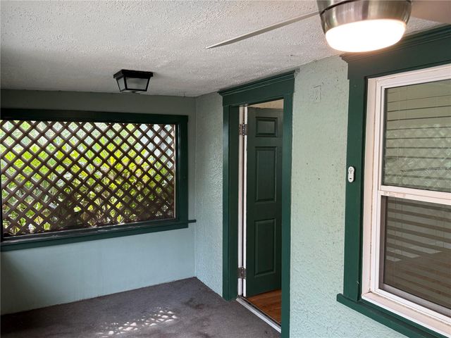 534 W OSCEOLA STREET, Clermont, FL 34711