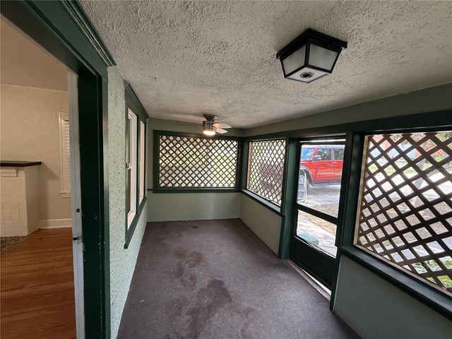 534 W OSCEOLA STREET, Clermont, FL 34711