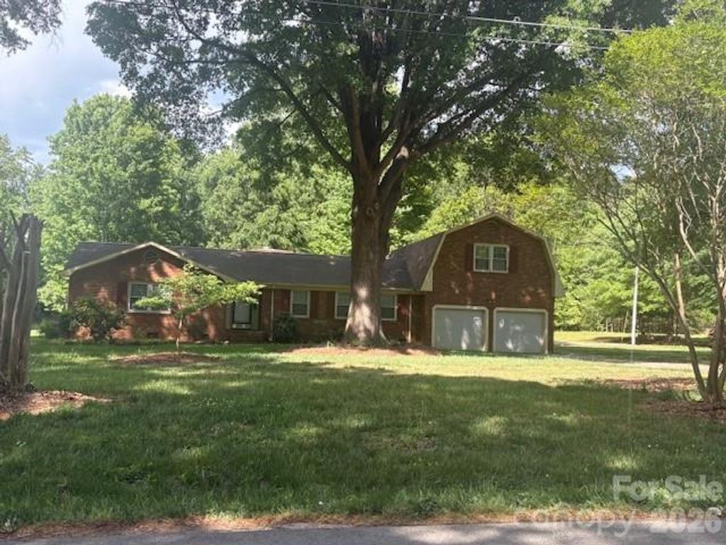 6535 Cashion Road, Huntersville, NC 28078