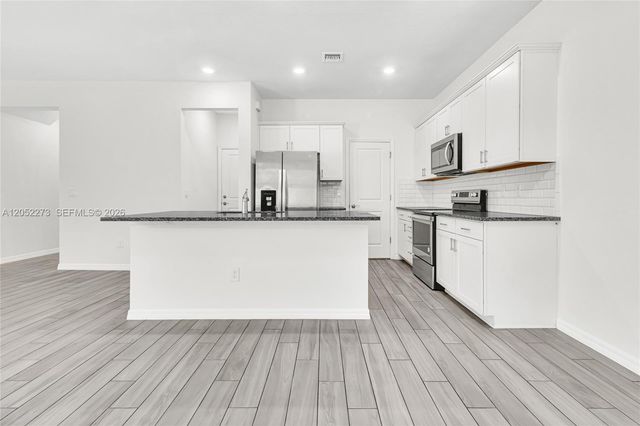 4164 Ficus St, Hollywood, FL 33021