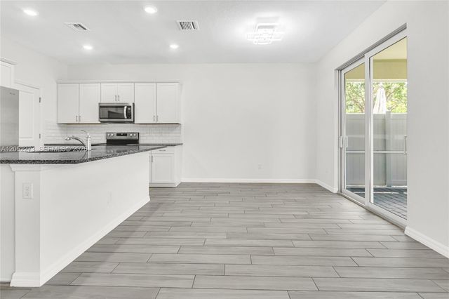 4164 Ficus St, Hollywood, FL 33021