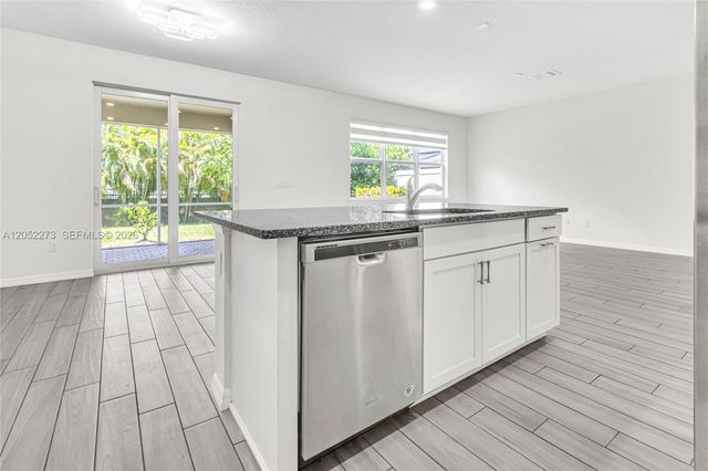 4164 Ficus St, Hollywood, FL 33021
