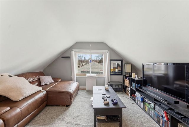 136 Missouri Drive, Warwick, RI 02886