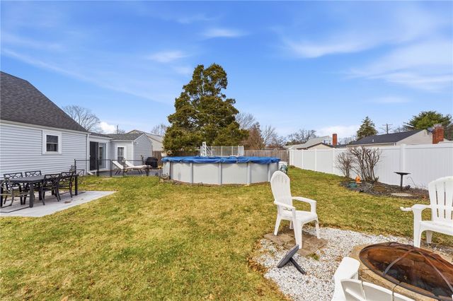 136 Missouri Drive, Warwick, RI 02886