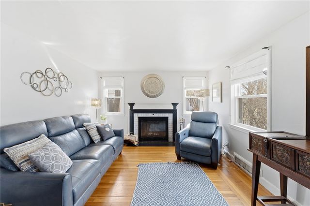 136 Missouri Drive, Warwick, RI 02886