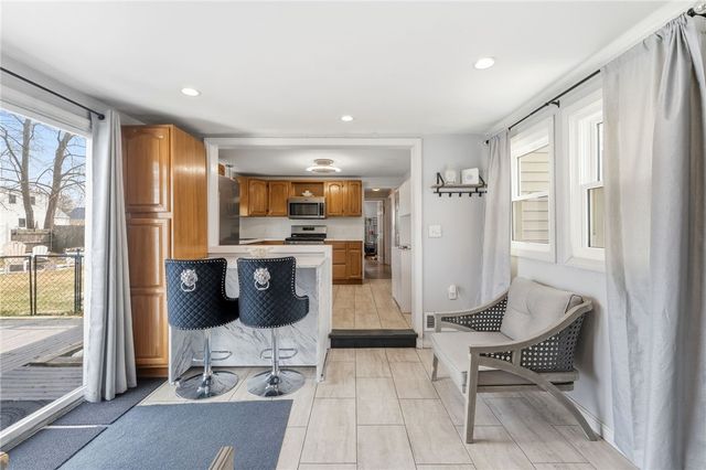 136 Missouri Drive, Warwick, RI 02886