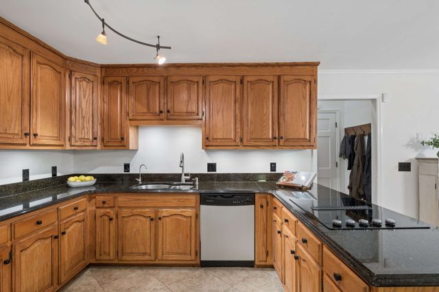 141 Cottonwood Dr, Franklin, TN 37069