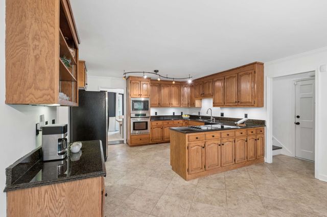 141 Cottonwood Dr, Franklin, TN 37069