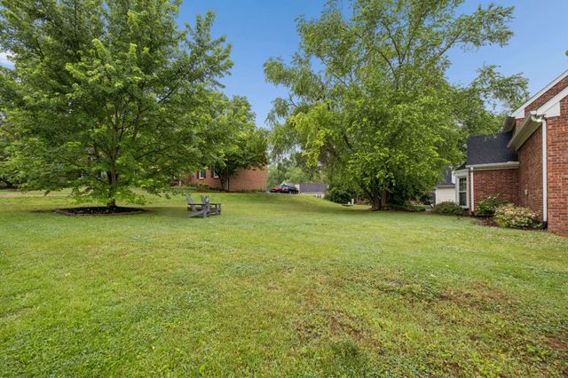 141 Cottonwood Dr, Franklin, TN 37069