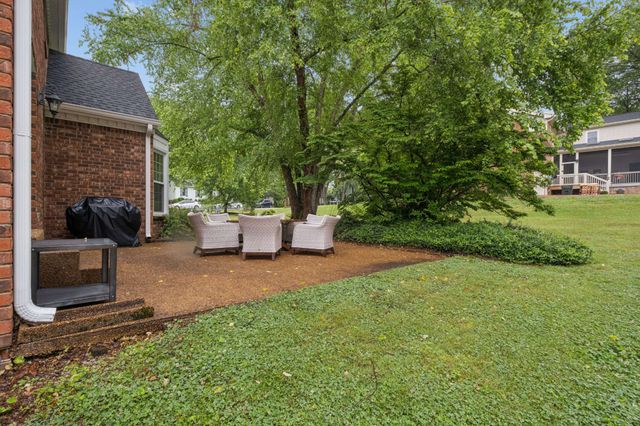 141 Cottonwood Dr, Franklin, TN 37069