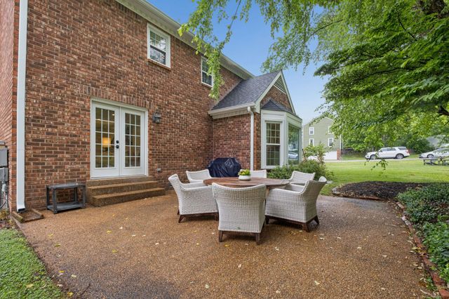 141 Cottonwood Dr, Franklin, TN 37069