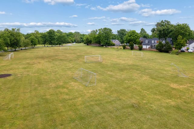 141 Cottonwood Dr, Franklin, TN 37069