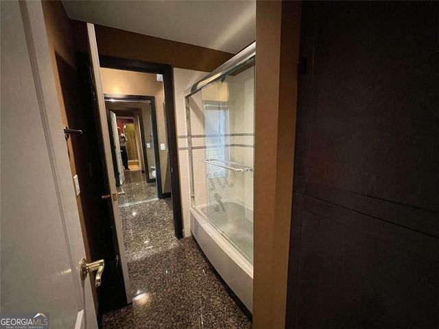 3475 Oak Valley Road 1480, Atlanta, GA 30326