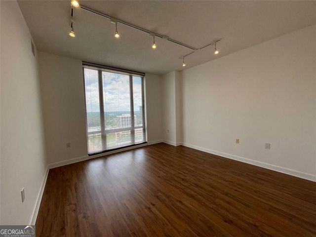 3475 Oak Valley Road 1480, Atlanta, GA 30326
