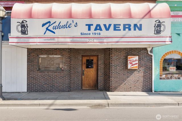 204 State Avenue, Marysville, WA 98270