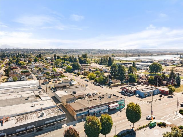 204 State Avenue, Marysville, WA 98270