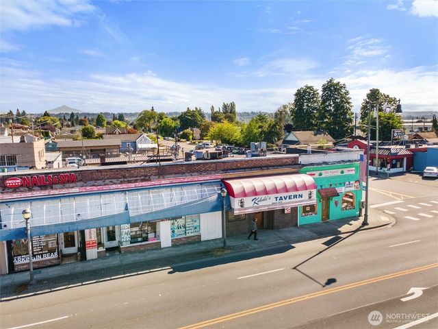 204 State Avenue, Marysville, WA 98270