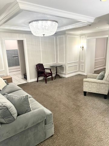 362 Commonwealth Avenue 6C, Boston, MA 02115