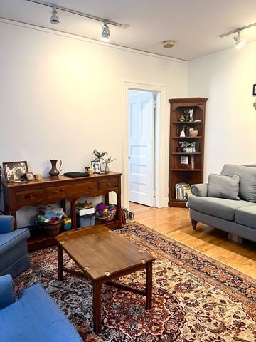 362 Commonwealth Avenue 6C, Boston, MA 02115