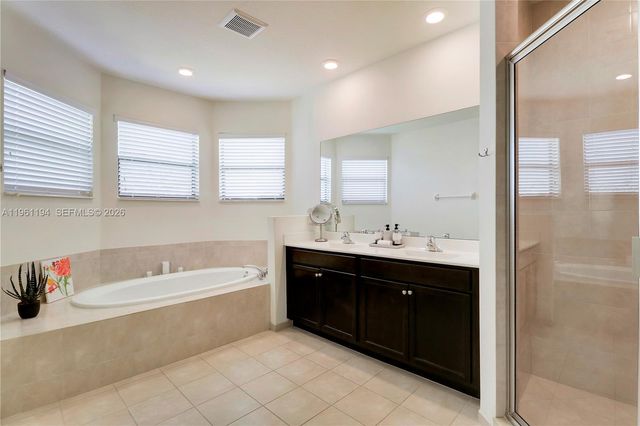 6025 Night Heron Court, Greenacres, FL 33415