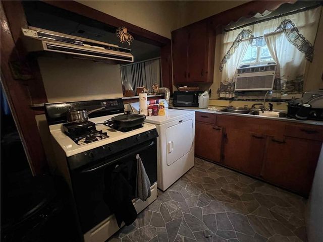 103 Love Joy Loop W, Mobile, AL 36610