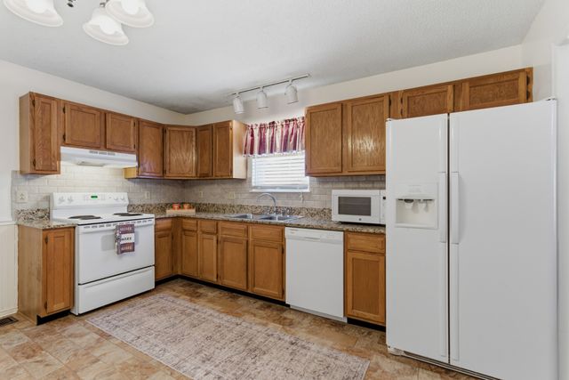 1507 Ocoee Trl, Madison, TN 37115