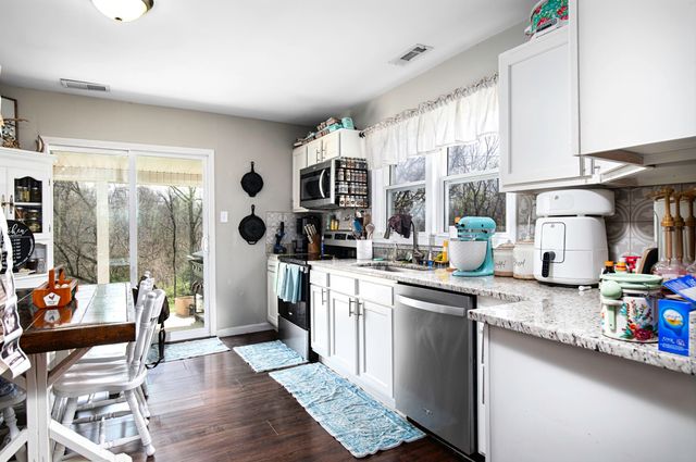 1447 Baxter Ridge Road, Lawrenceburg, KY 40342