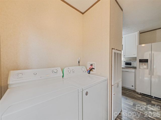 321 Shovel Creek Road, Waynesville, NC 28786