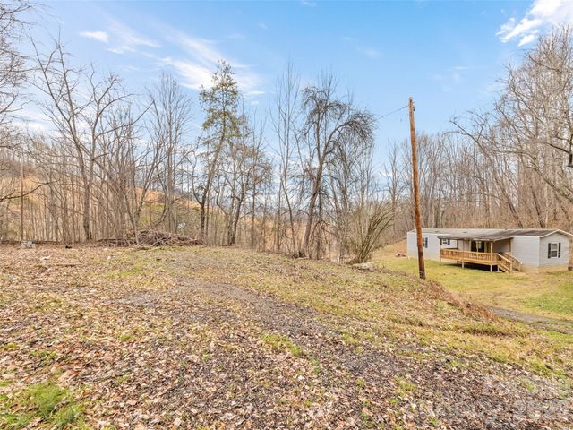 321 Shovel Creek Road, Waynesville, NC 28786