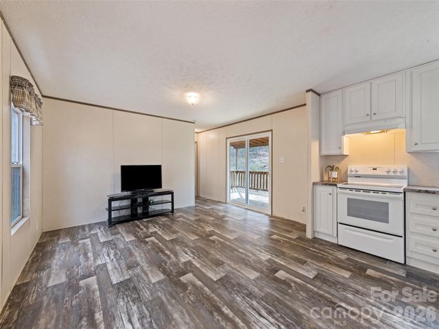 321 Shovel Creek Road, Waynesville, NC 28786