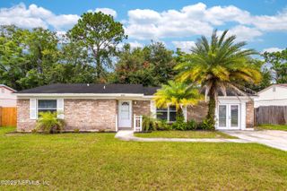 2644 W KENWOOD Drive, Jacksonville, FL 32210