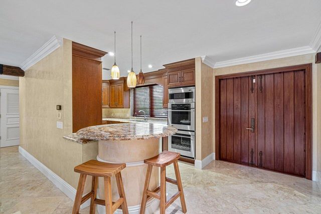 870 NW 7th Street, Boca Raton, FL 33486