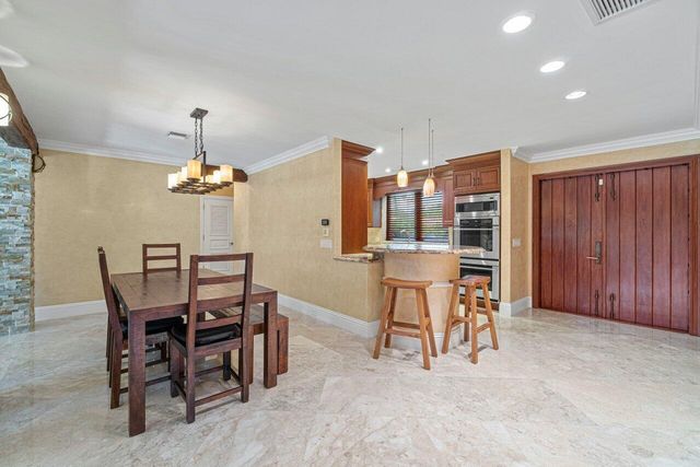 870 NW 7th Street, Boca Raton, FL 33486