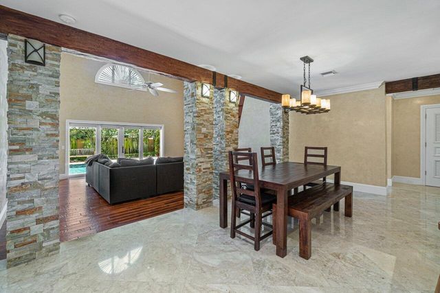 870 NW 7th Street, Boca Raton, FL 33486