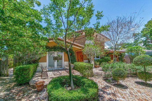 870 NW 7th Street, Boca Raton, FL 33486