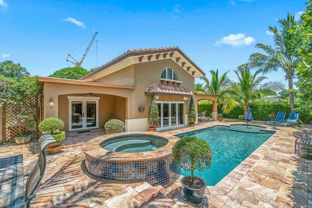 870 NW 7th Street, Boca Raton, FL 33486