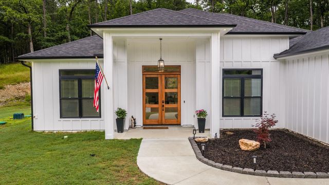 25310 Kanis Road, Little Rock, AR 72223