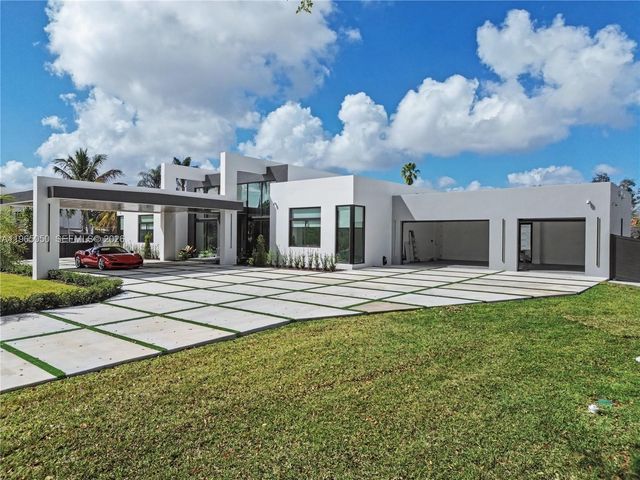 11481 SW 93 St, Miami, FL 33176