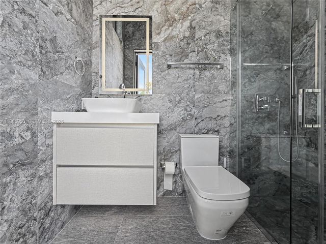 11481 SW 93 St, Miami, FL 33176