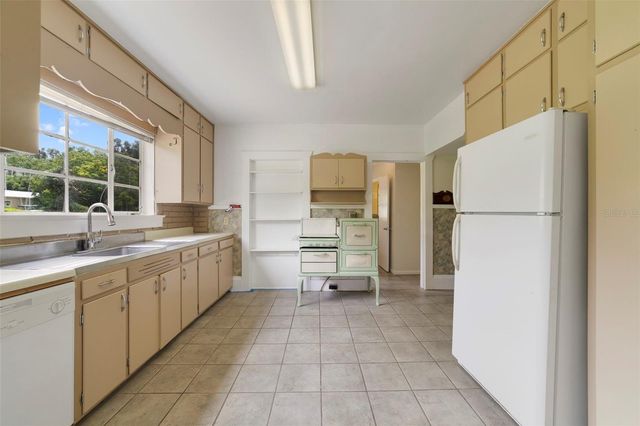 530 N RIDGE AVENUE, Lake Alfred, FL 33850