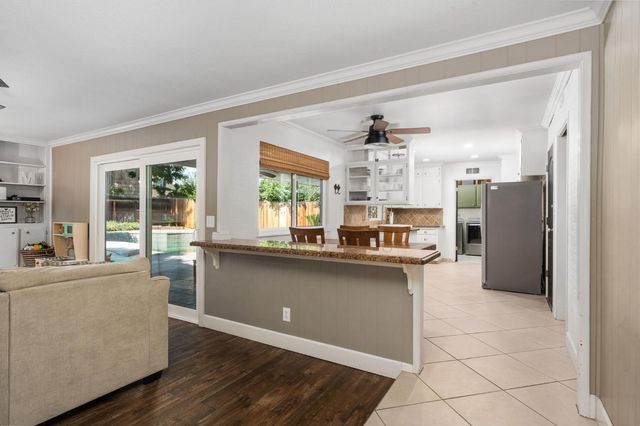 1324 W Fremont Avenue, Fresno, CA 93711