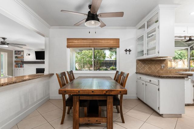 1324 W Fremont Avenue, Fresno, CA 93711