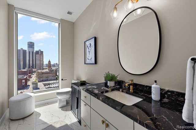 330 Gratiot Avenue 1603, Detroit, MI 48226