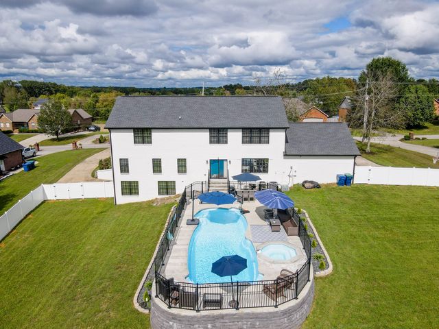 286 Lake Forest Drive, Somerset, KY 42503