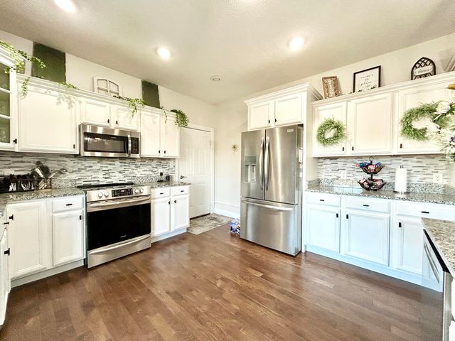 286 Lake Forest Drive, Somerset, KY 42503