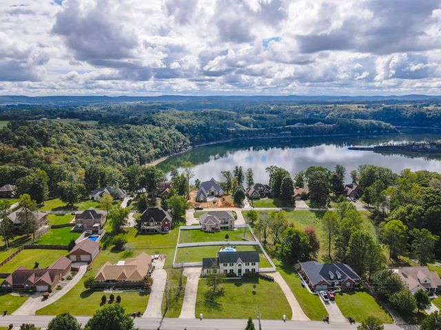 286 Lake Forest Drive, Somerset, KY 42503