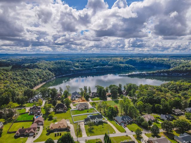 286 Lake Forest Drive, Somerset, KY 42503