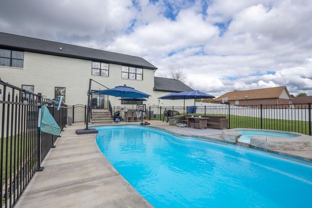 286 Lake Forest Drive, Somerset, KY 42503