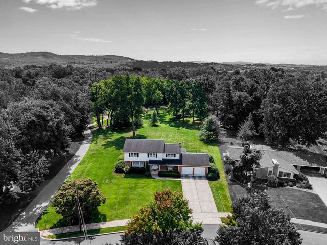 900 DREXEL HILLS BLVD, New Cumberland, PA 17070